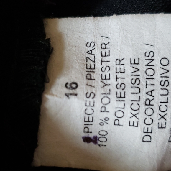 Black Skirt - Picture 6 of 6